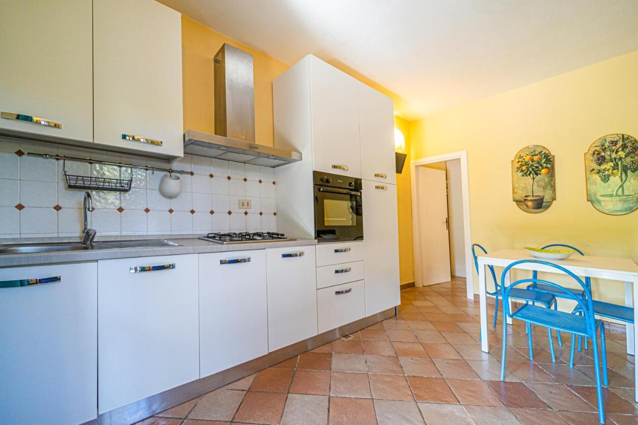 Case Vacanza Filetto A Marina Di Campo Literno Bagian luar foto