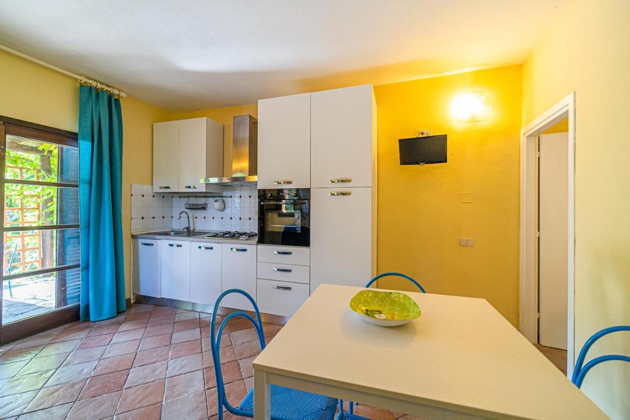 Case Vacanza Filetto A Marina Di Campo Literno Bagian luar foto