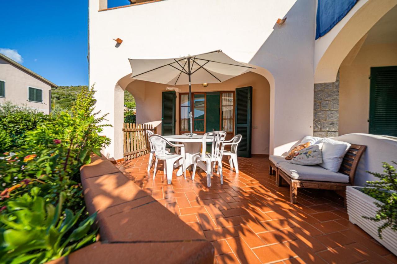 Case Vacanza Filetto A Marina Di Campo Literno Bagian luar foto